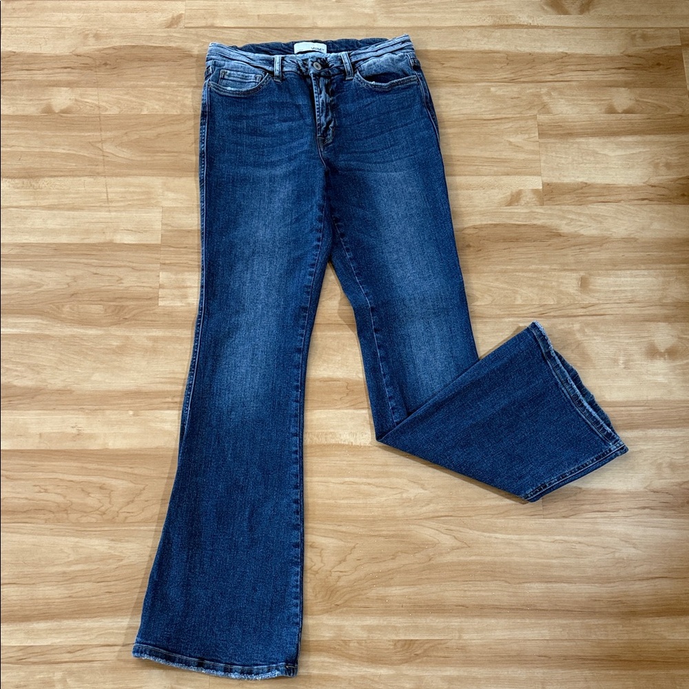 Stylish Indigo Flare Women's Jeans